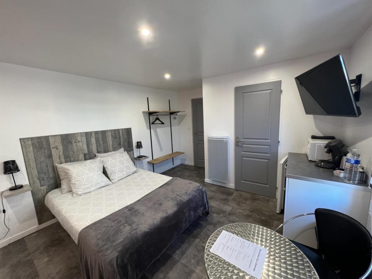 Aux Charmes 1 Bed & Breakfast Isques Luaran gambar